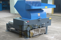 誠意推薦注塑配套設備水口料破碎機